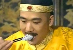 皇帝跟小才人吃瓜,皇帝与小才人的悠闲午后