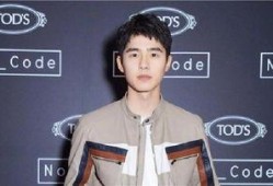 陈念吃两瓜,味蕾盛宴开启