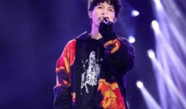 歌手总决赛周深吃瓜,揭秘幕后花絮与精彩瞬间