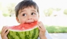 小孩吃七瓜好不好,小孩食用七瓜的益处与注意事项