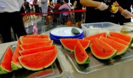 湖南吃瓜节,夏日狂欢，舌尖上的味蕾盛宴
