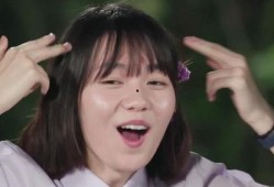 女生发个吃瓜表情怎样回,女生吃瓜表情引发的趣味对话