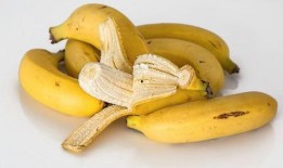 梦见吃桃吃柿子椒哈密瓜