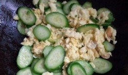 西湖瓜如何切片吃,解锁夏日清新美味新吃法