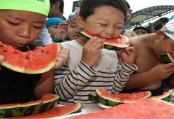 临淄吃瓜打架,一场闹剧引发的街头冲突