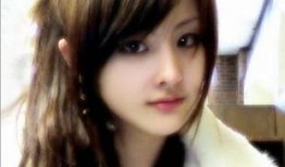 美女吃瓜群qq,QQ上的欢乐盛宴