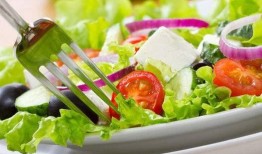 防弹剪辑吃瓜,揭秘剪辑间的“吃瓜”瞬间