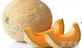 睡醒吃哈密瓜苦
